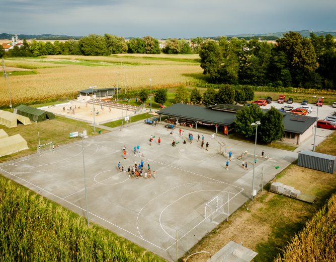 Drugi dan tradicionalnega tabora mladine v znamenju gasilstva, ustvarjalnosti in druženja